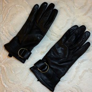 Stylish Black Gloves